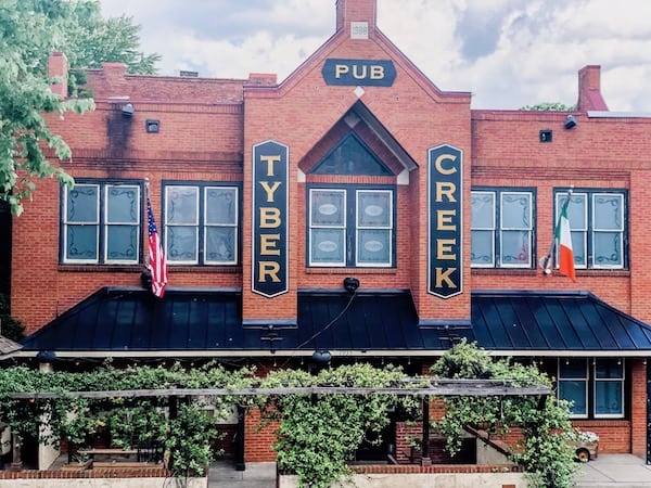 Tyber Creek Pub
